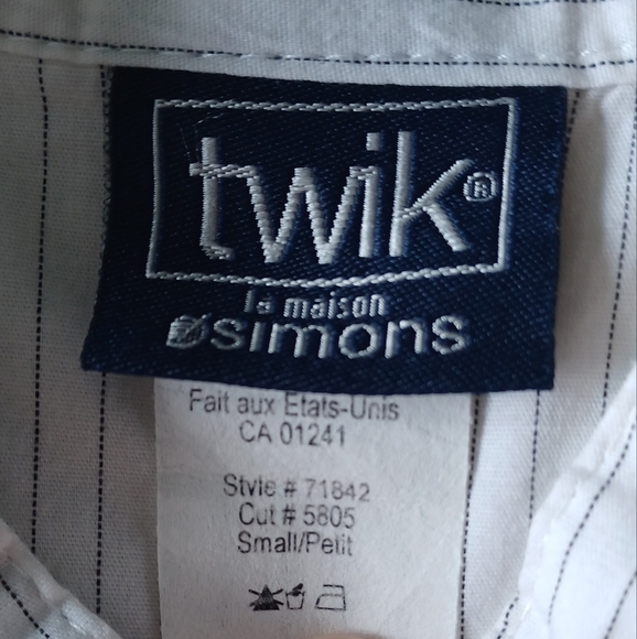 Twik white/black pinstripe ruffle-front cap-sleeve dress shirt (NWOT) - Picture 3 of 4